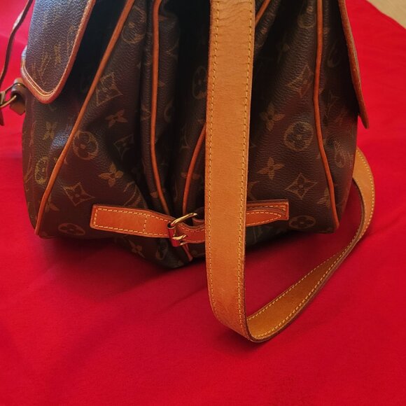Louis Vuitton Monogram Saumur 30 *Excellent Condition* - Picture 8 of 12